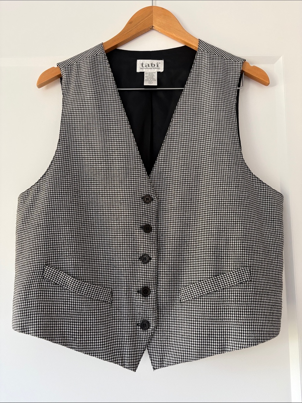 Vintage Tabi International Women’s Black & White Houndstooth Vest